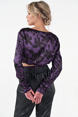 Блузка укороченная с завязками на талии с принтом на фиолетовом