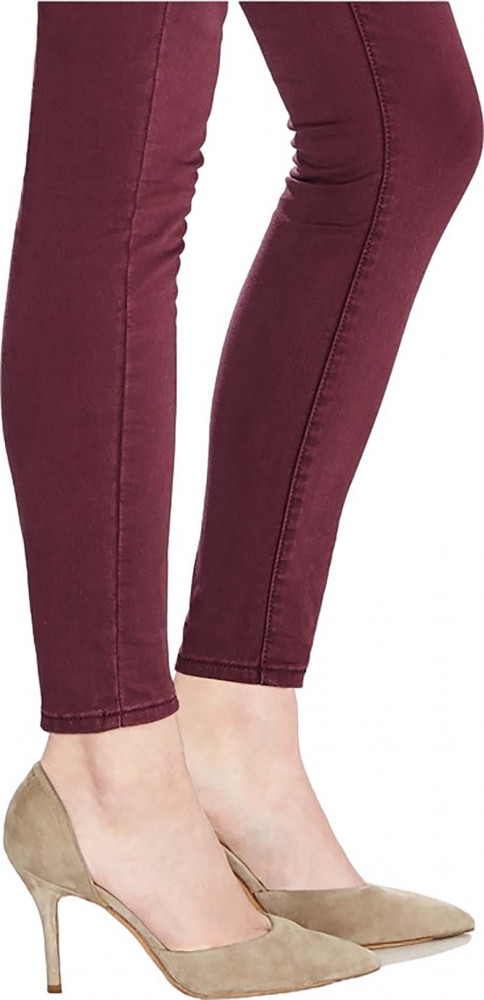 Джинсы женские W 710 BRUSH MERLOT, LEVIS