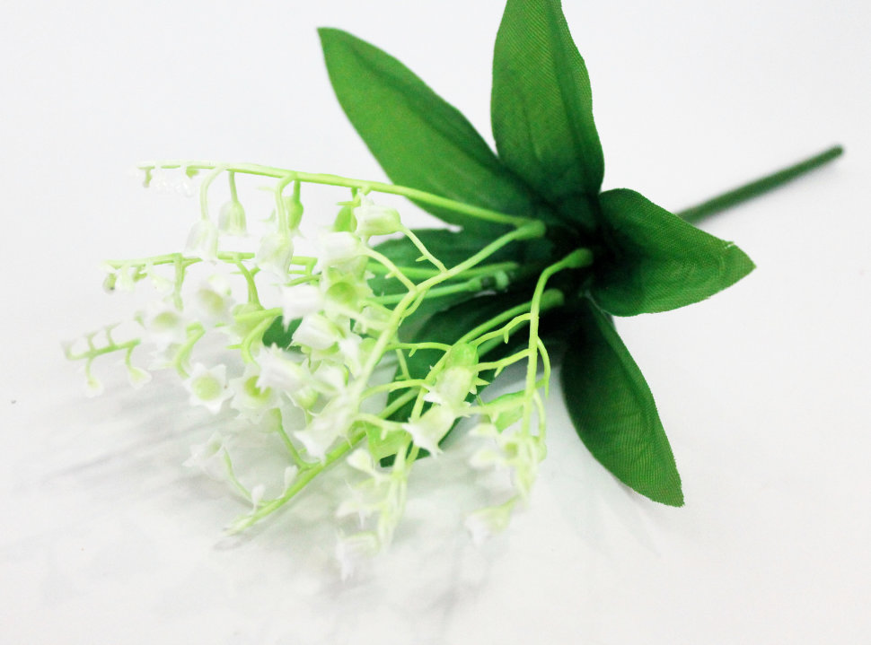 Б11581 Б/С Букет 7веток 42 цветка ландыш