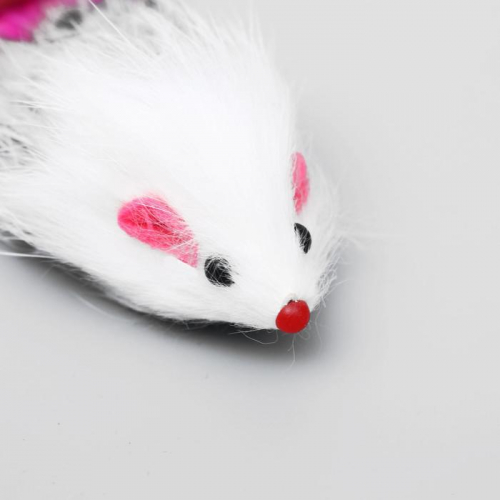 Мышь из натурального меха с хвостом из перьев, 6,5 см, микс цветов