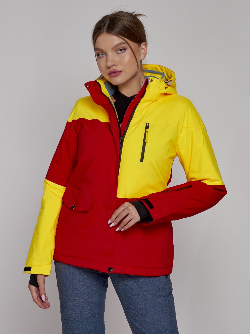 Горнолыжная куртка женская зимняя желтого цвета 2302-1J
