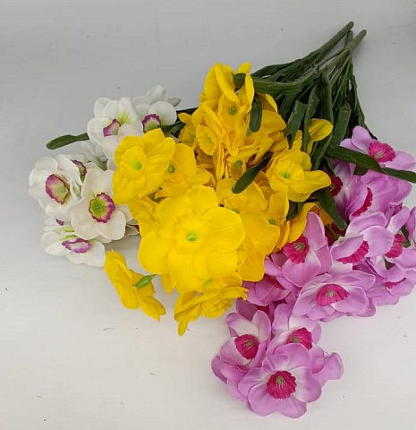 Цветы искусственные декоративные Нарцисс 9 веток 45 цветков 60 см