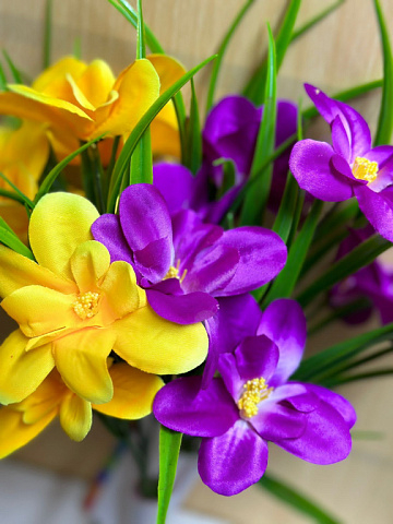Цветы искусственные декоративные Космея 7 цветков + осока 30 см