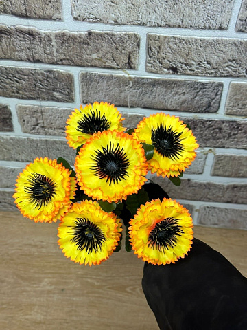 Цветы искусственные декоративные Клематис резной лепесток (6 цветков) 37 см