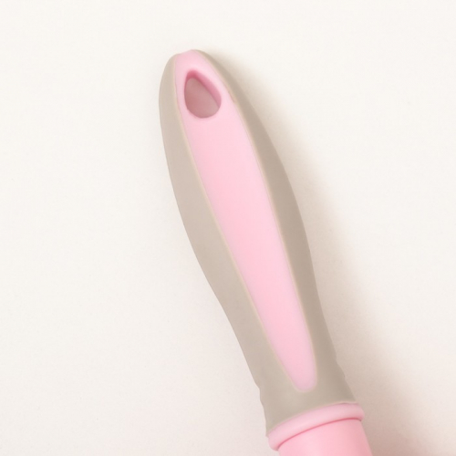 Пуходерка пластиковая мягкая с закругленными зубьями, средняя, 9,5 х 16,5 см, розовая