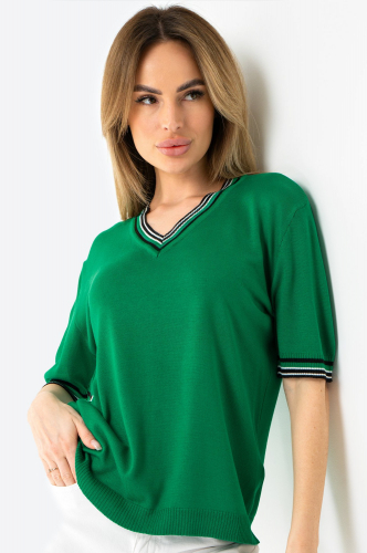 Женская футболка из вязаного трикотажа  с V-образным вырезом