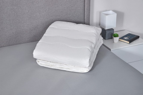 Одеяло MITTE Овечья шерсть Силиконизированное волокно, Всесезонный 140х205 см, 1,5 спальные
