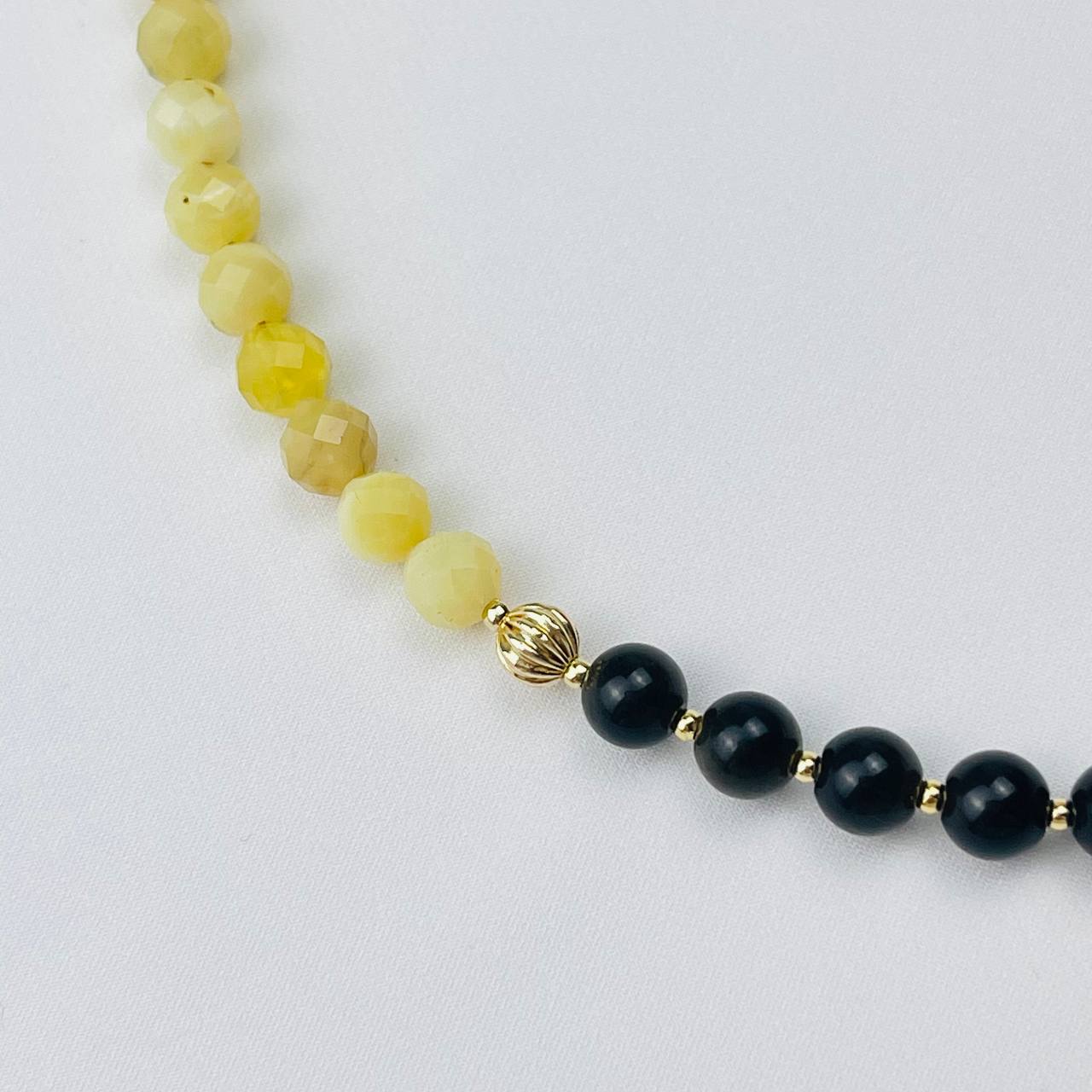 Радуга Самоцветов Колье из желтого Опала и Обсидиана