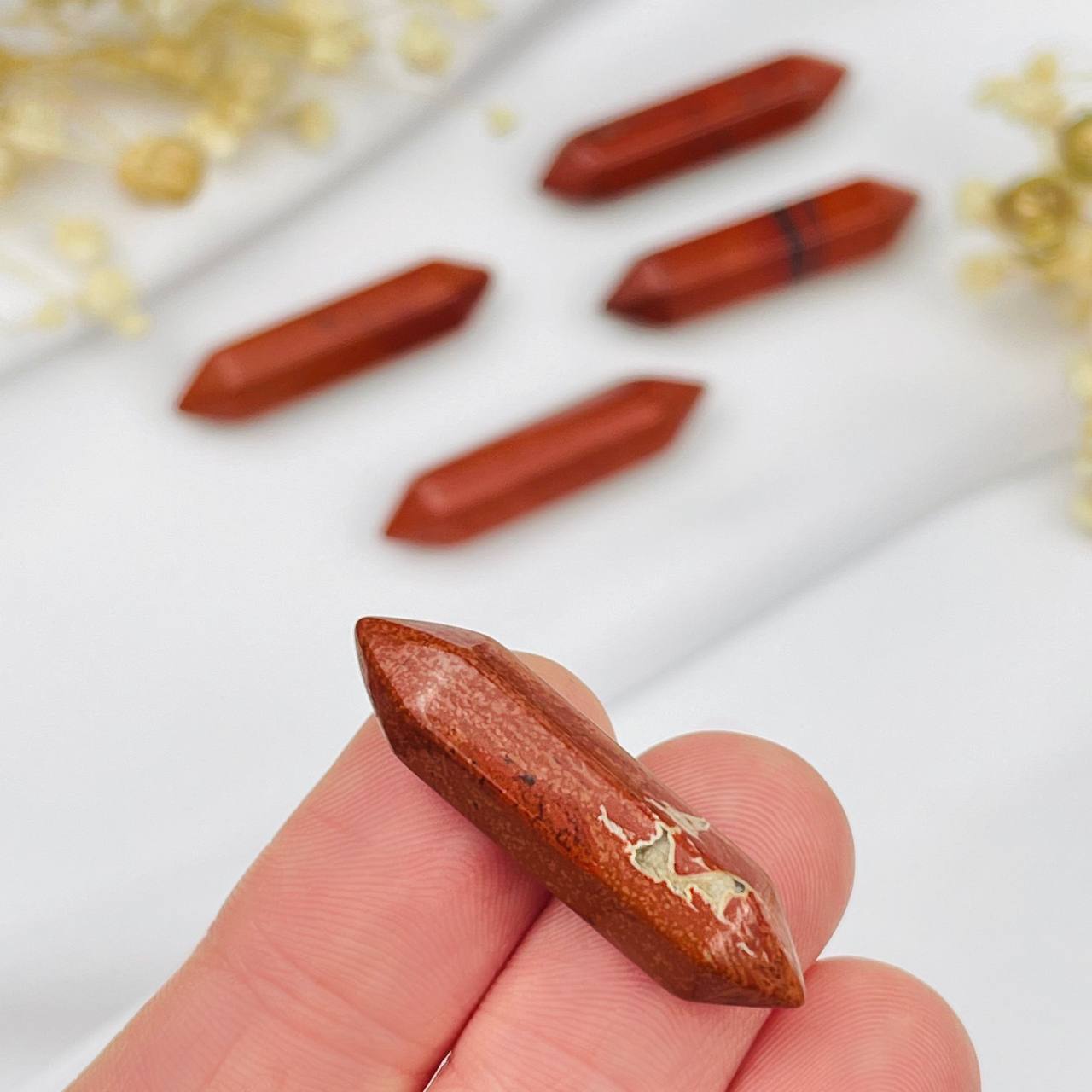 Радуга Самоцветов Кристалл двухконечный из кирпичной Яшмы