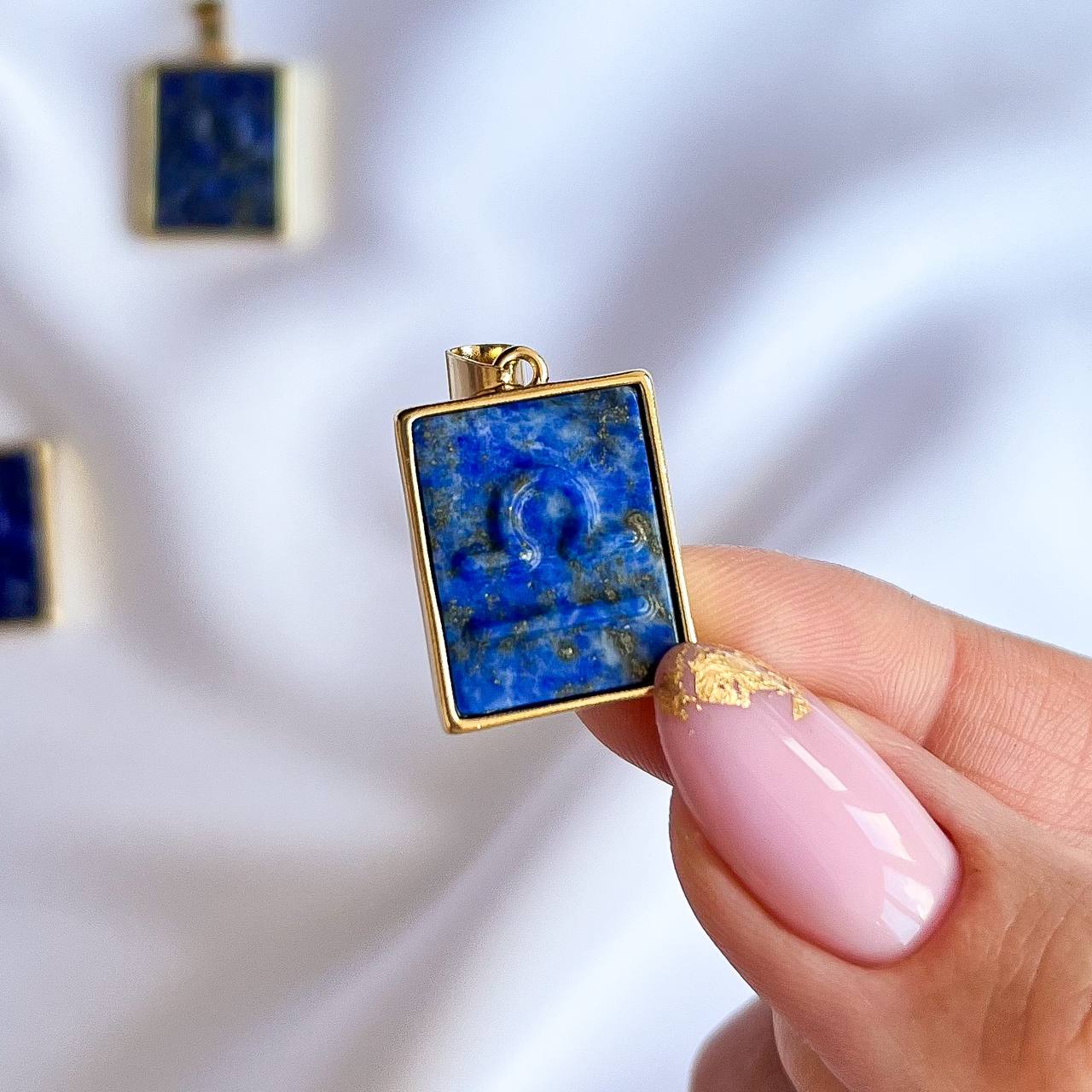 Радуга Самоцветов Кулон со знаком зодиака