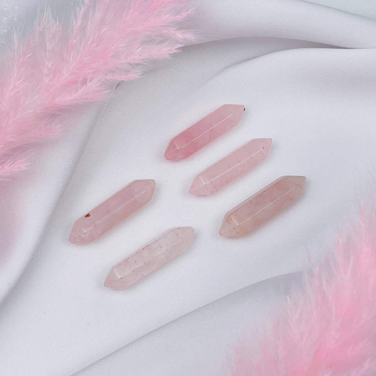 Радуга Самоцветов Кристалл двухконечный из Розового кварца