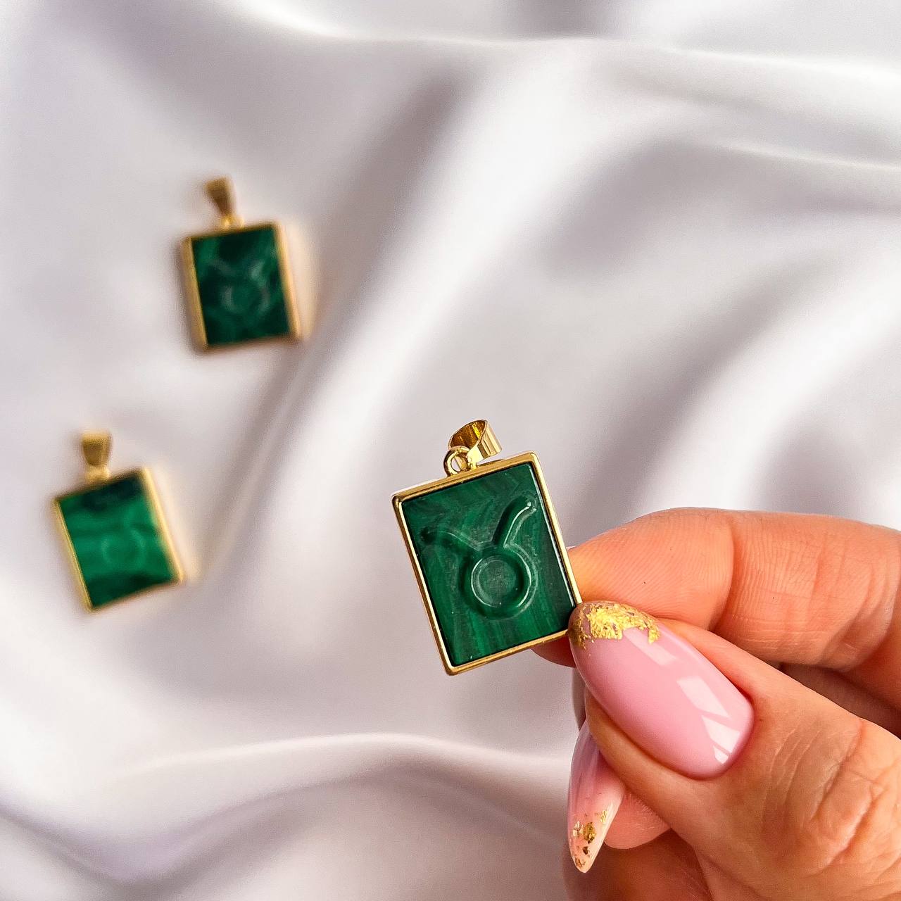 Радуга Самоцветов Кулон со знаком зодиака