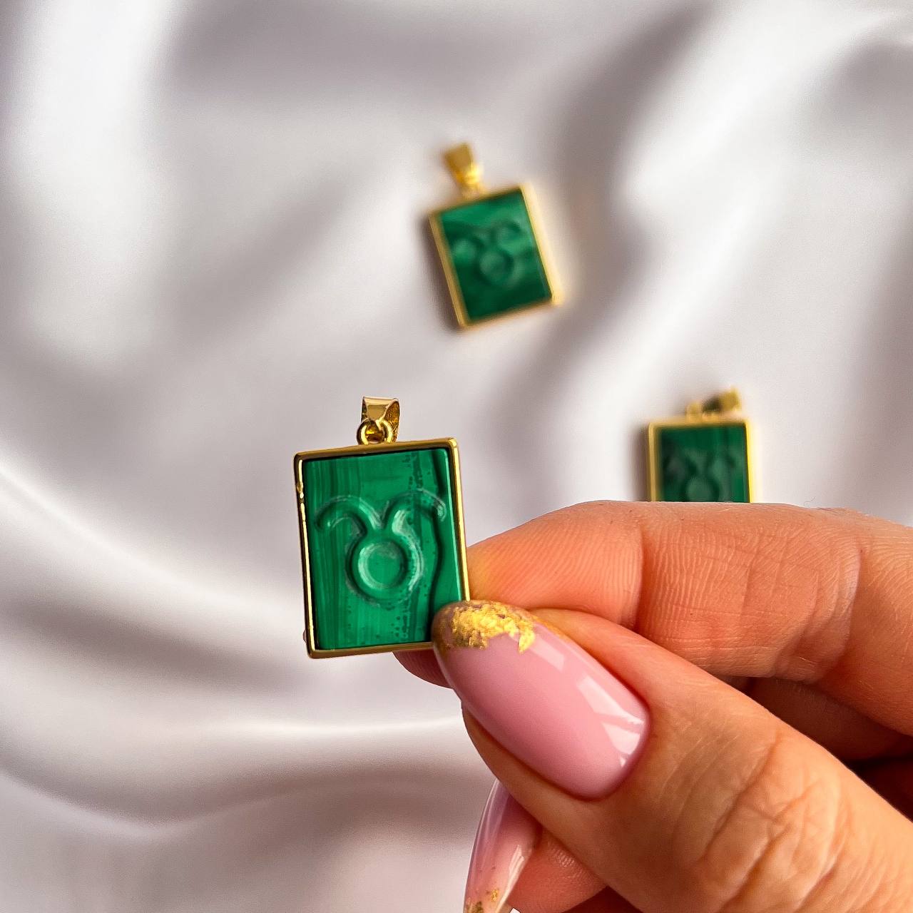 Радуга Самоцветов Кулон со знаком зодиака