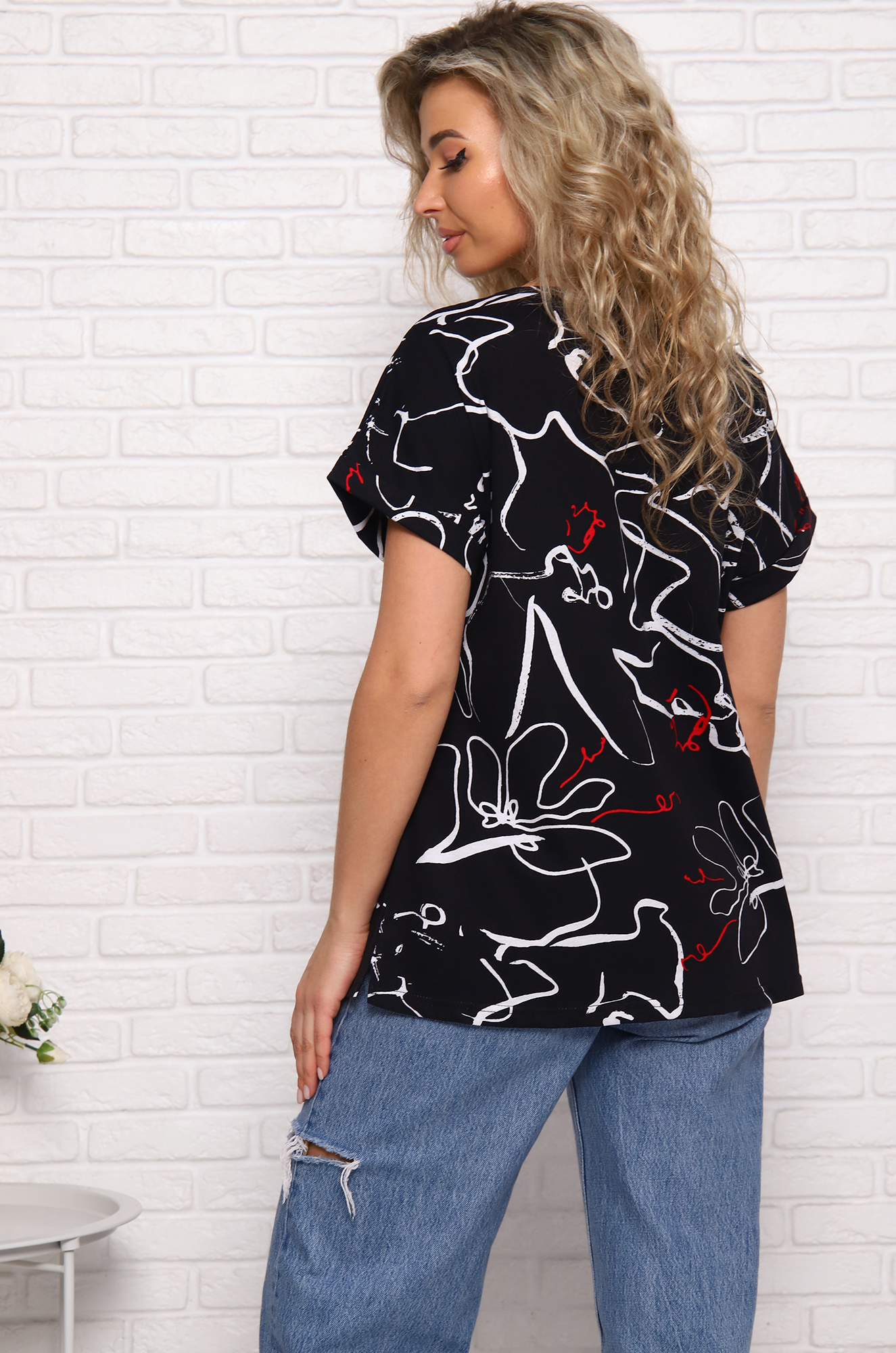 Футболка женская