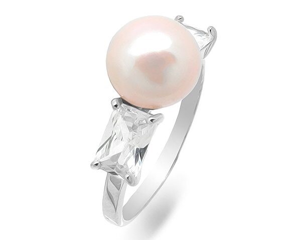 Кольцо из серебра жемчуг, Км107р