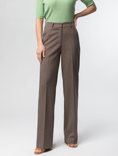 Ст.цена 2590р Прямые брюки из эластичной поливискозы D24.508 коричневый-бежевый