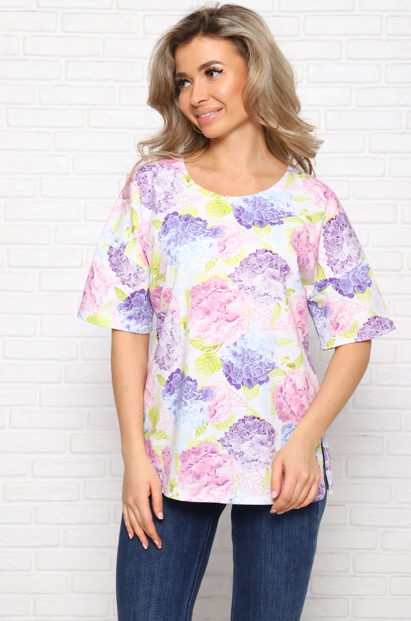 Футболка женская