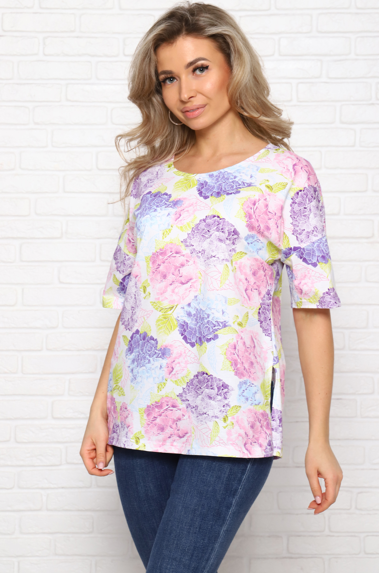 Футболка женская