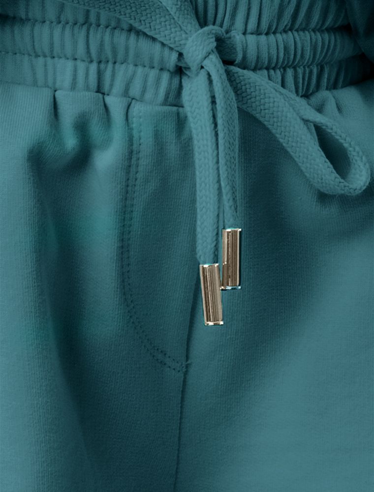 Ст.цена 1290р Шорты из облегченного футера F48.018 полынь