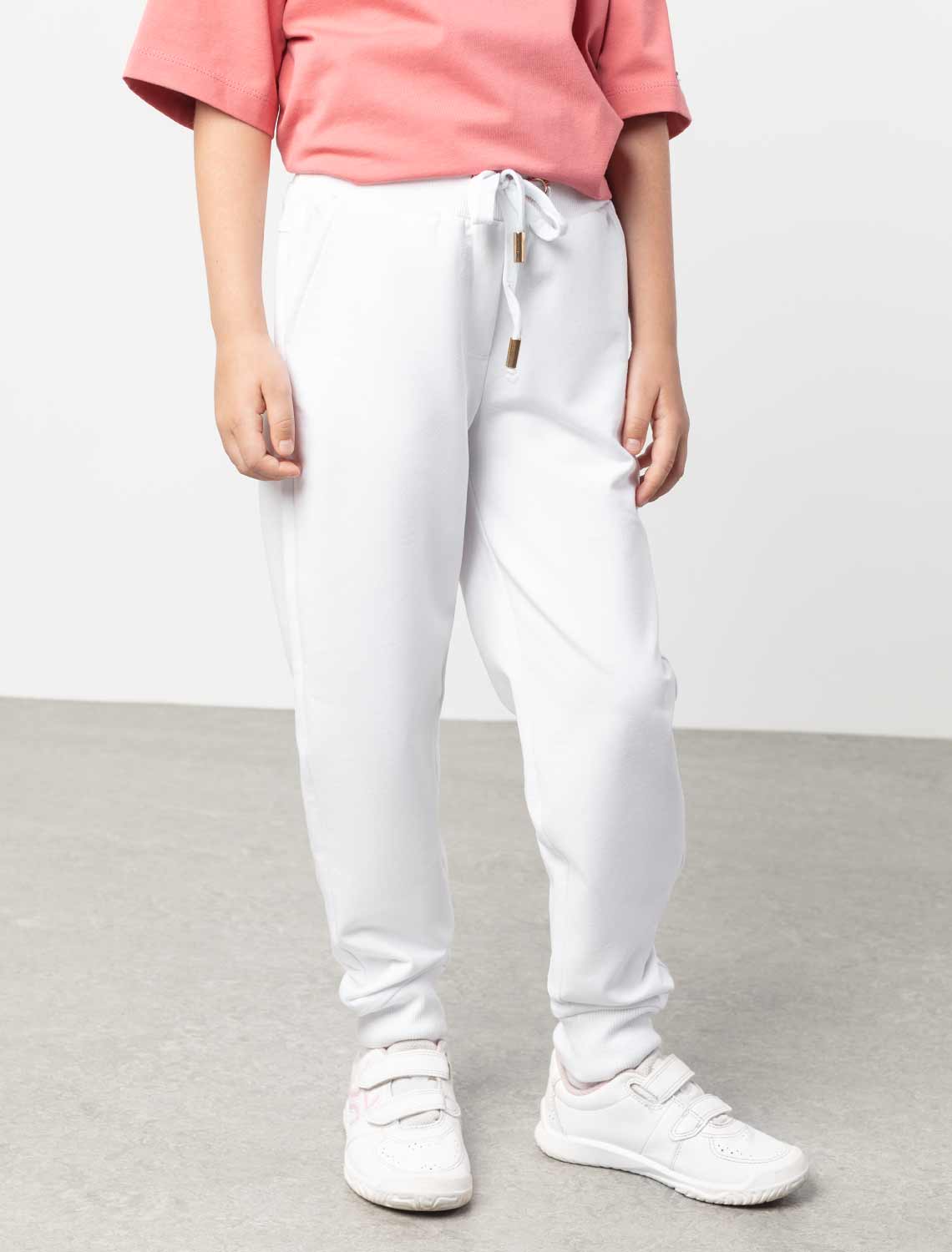 Ст.цена 1490р Брюки из премиального футера с золотистой фурнитурой F44.060 белый