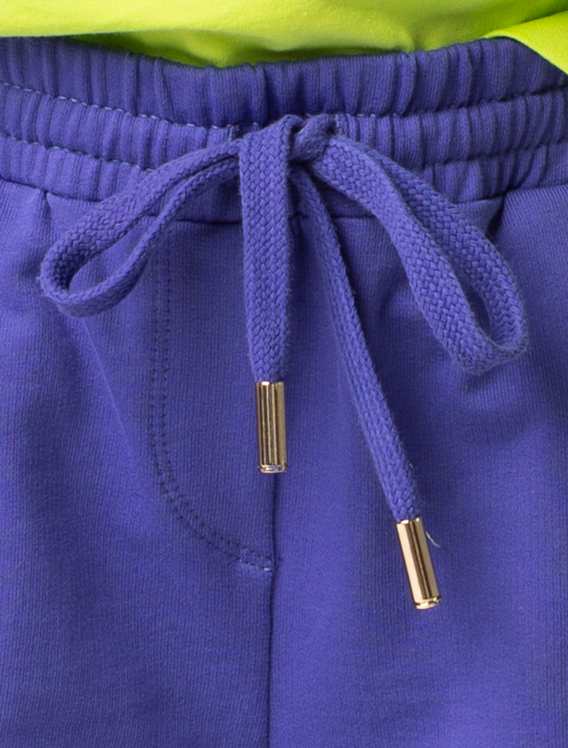 Ст.цена 1290р Шорты из облегченного футера F48.018 лаванда