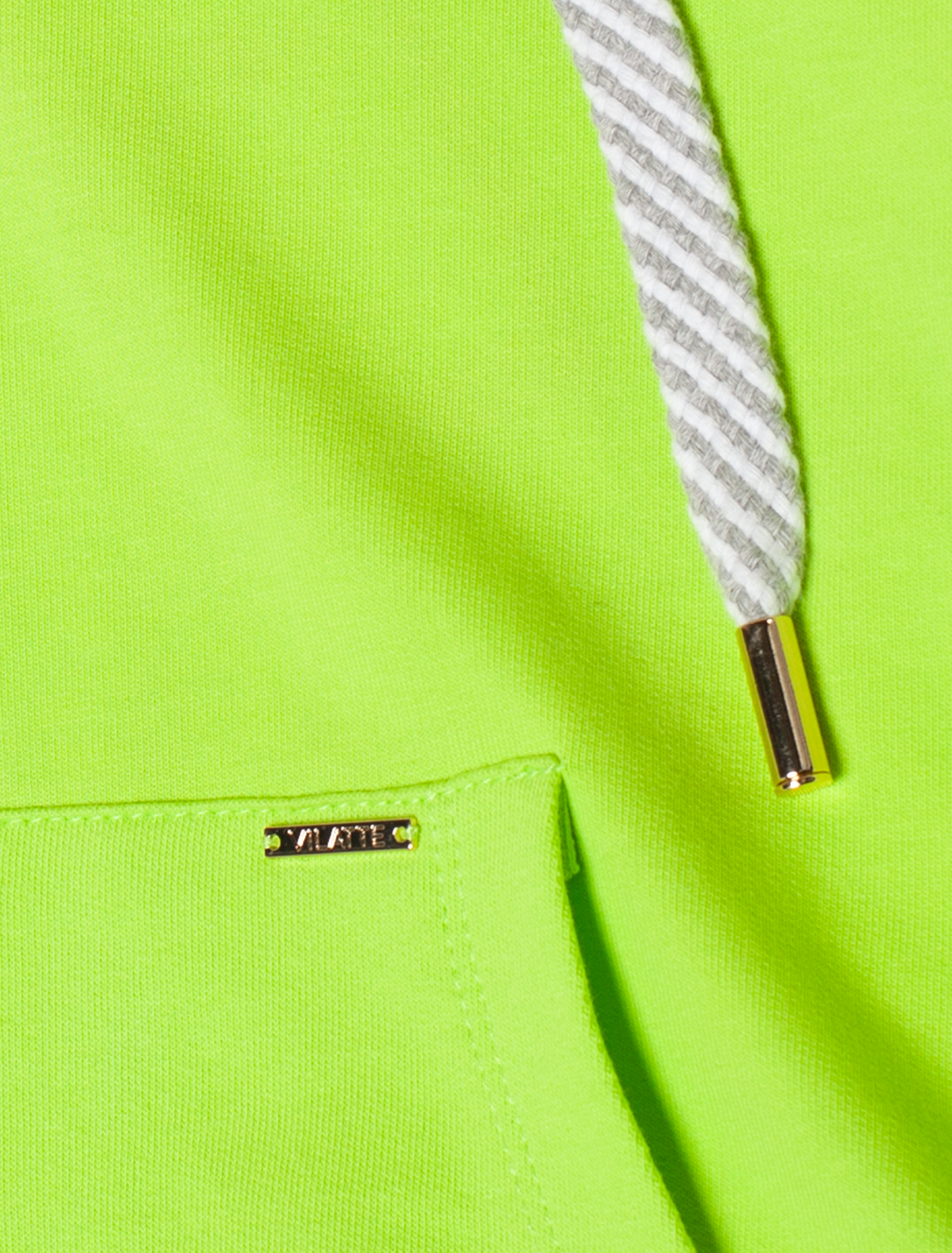 Ст.цена 1690р Худи на молнии из премиального футера с золотистой фурнитурой F49.405 неон