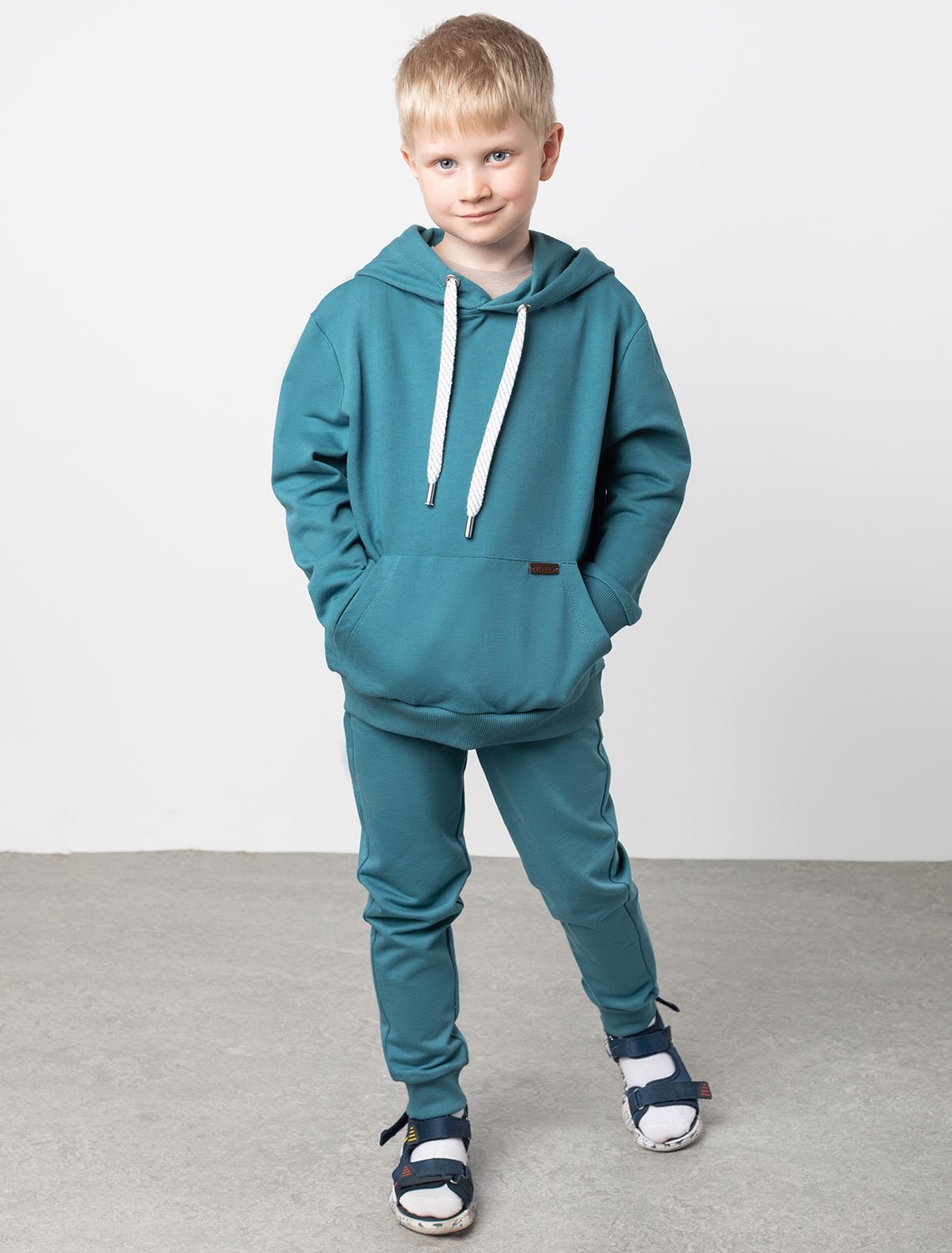 Ст.цена 1490р Худи из премиального футера M49.389 полынь