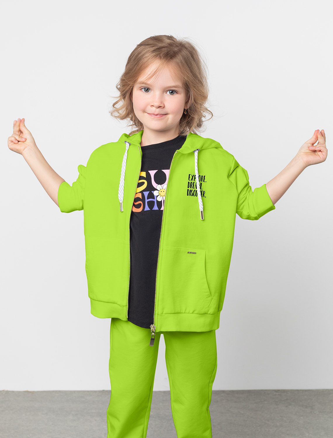 Ст.цена 1690р Худи на молнии из премиального футера с золотистой фурнитурой F49.405 неон