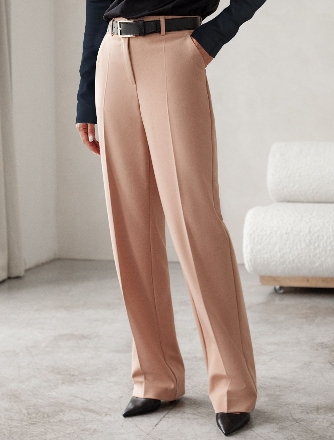 Брюки прямого кроя из поливискозы с эластаном D24.477 бежевый