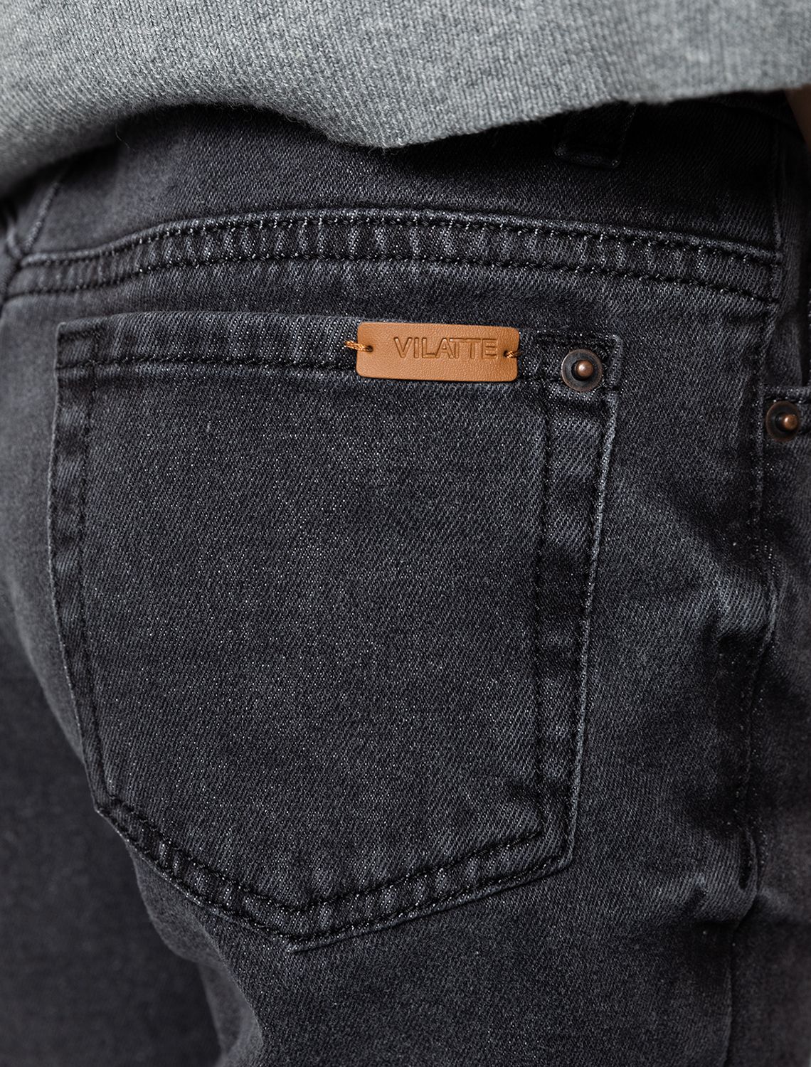 Ст.цена 2090р Джинсы mom-fit из эластичного хлопка F54.075 серый