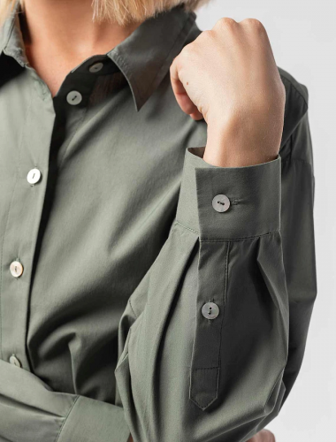 Удлиненная блузка из хлопка D29.788 оливковый