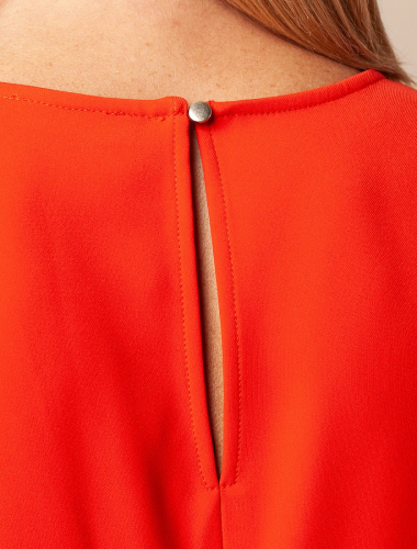 Платье из плотного струящегося крепа D22.530 красный