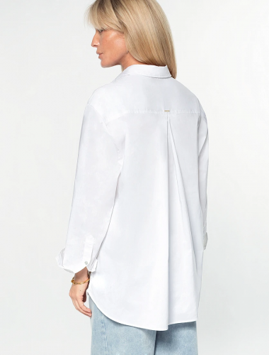 Овер-сайз блузка с эластаном, с пуговицами из натурального перламутра D29.786 белый
