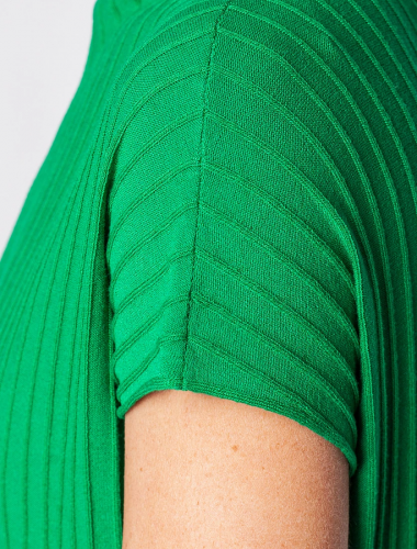 Тонкое вязаное платье из вискозы D32.040 зеленый