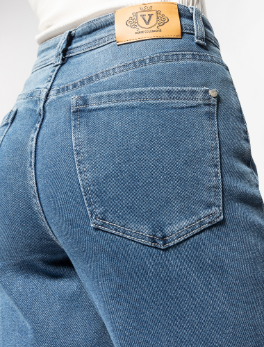 Укороченные джинсы из эластичного денима D54.266 голубой