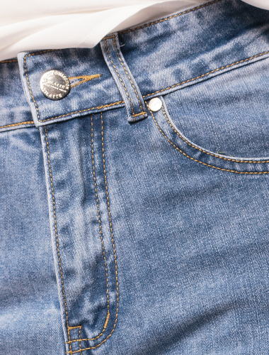 Прямые джинсы из эластичного денима D54.295 синий
