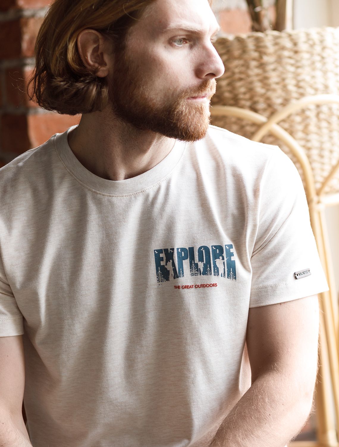 Ст.цена 1090р Футболка из премиального хлопка с авторским принтом U49.026 овсяный_explore