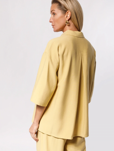 Свободная блузка из плотного лилцелла D29.238 св. медовый