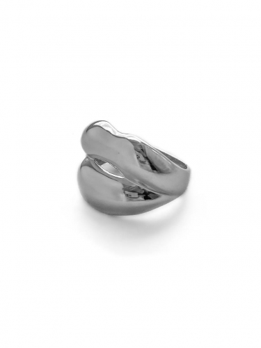 Серебряное кольцо «Поцелованная»