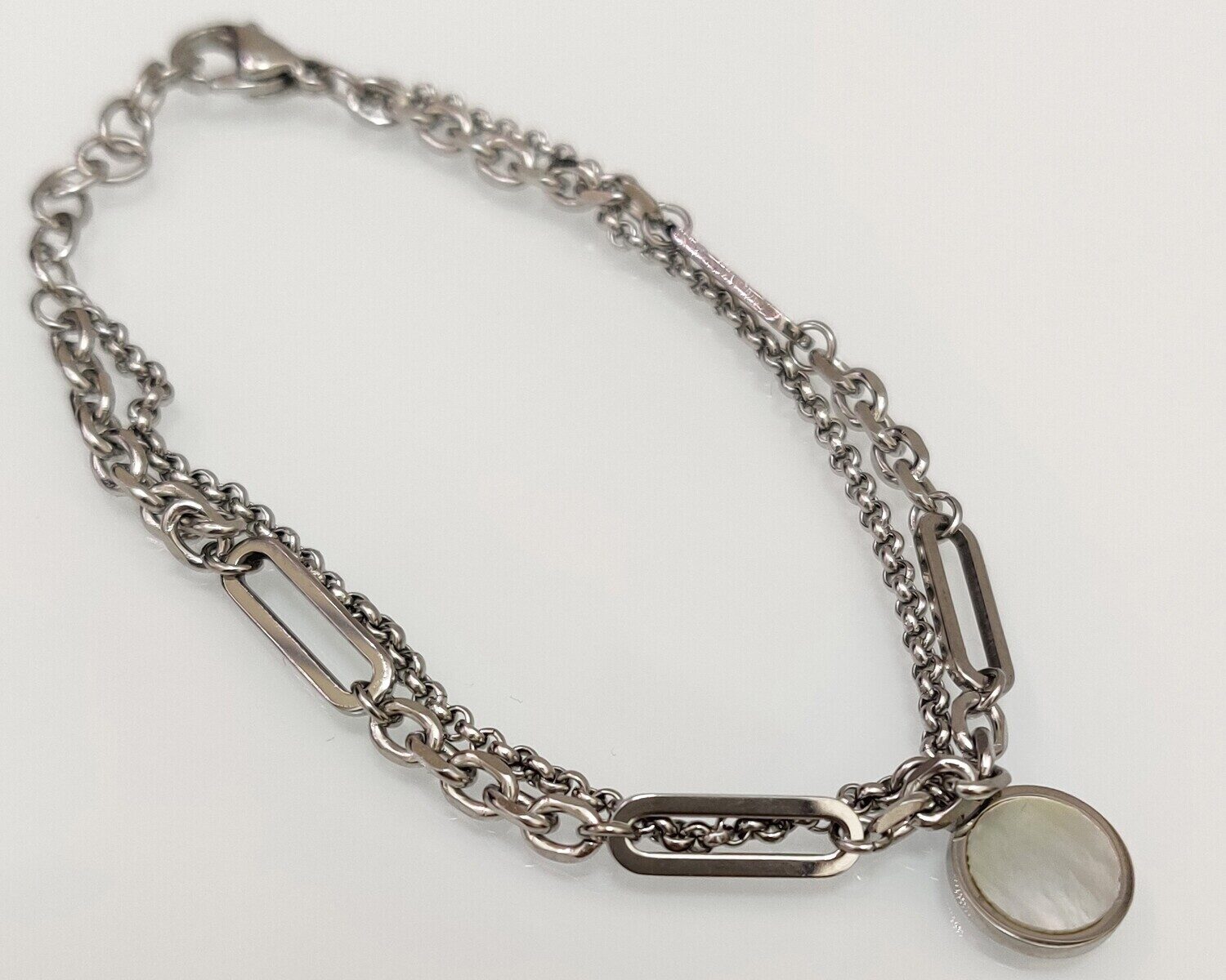 Браслет из стали