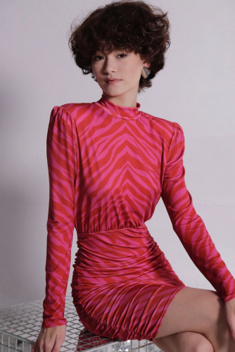 10213 Платье розовое в стиле 90-х (остаток: 40-42)