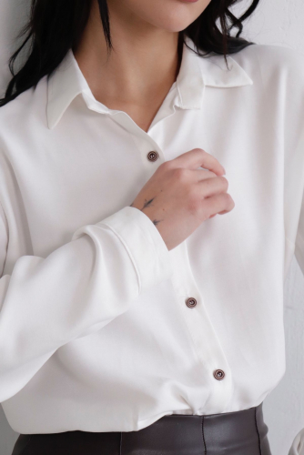 11355 Блуза белая с объёмными рукавами