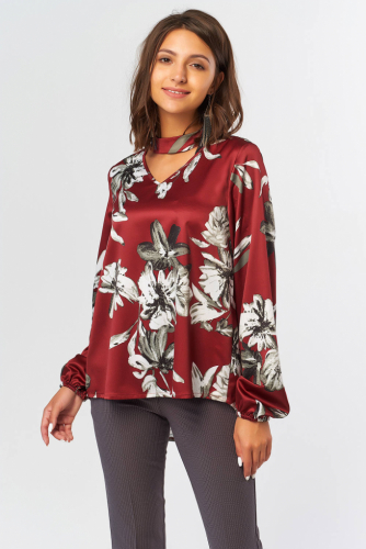 Блузка прямая с широким рукавом с цветочным принтом на бордовом