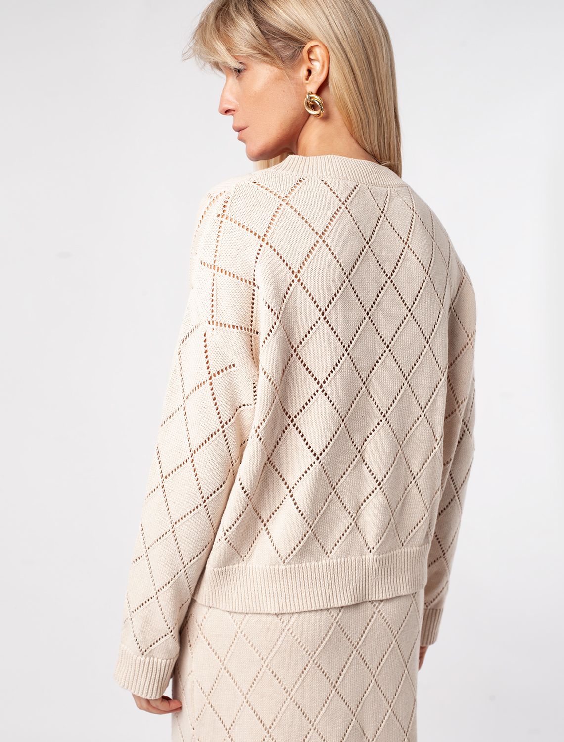 Укороченный джемпер узорной вязки из 100% хлопка D39.629 бежевый меланж
