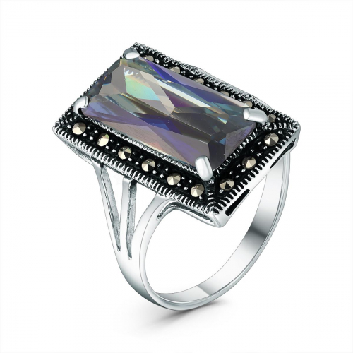 Кольцо из чернёного серебра с плавленным кварцем цвета мистик и марказитами GAR0025