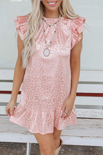 Розовое атласное платье-мини с леопардовым принтом и сборчатым рукавом