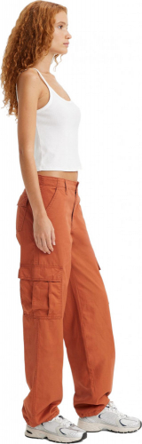 Брюки женские 94 BAGGY CARGO BAKED CLAY, LEVIS