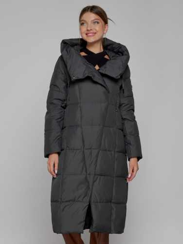 Пальто утепленное с капюшоном зимнее женское темно-серого цвета 13363TC