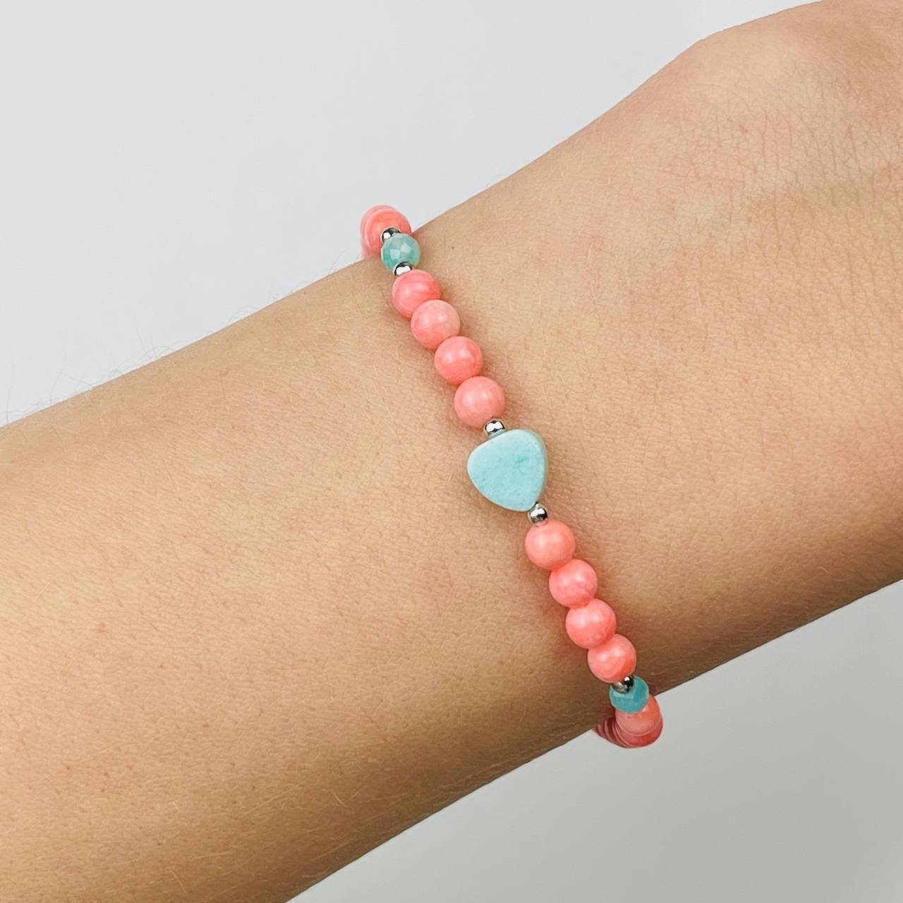 Радуга Самоцветов Браслет из Коралла,Амазонита и Кварца тон.