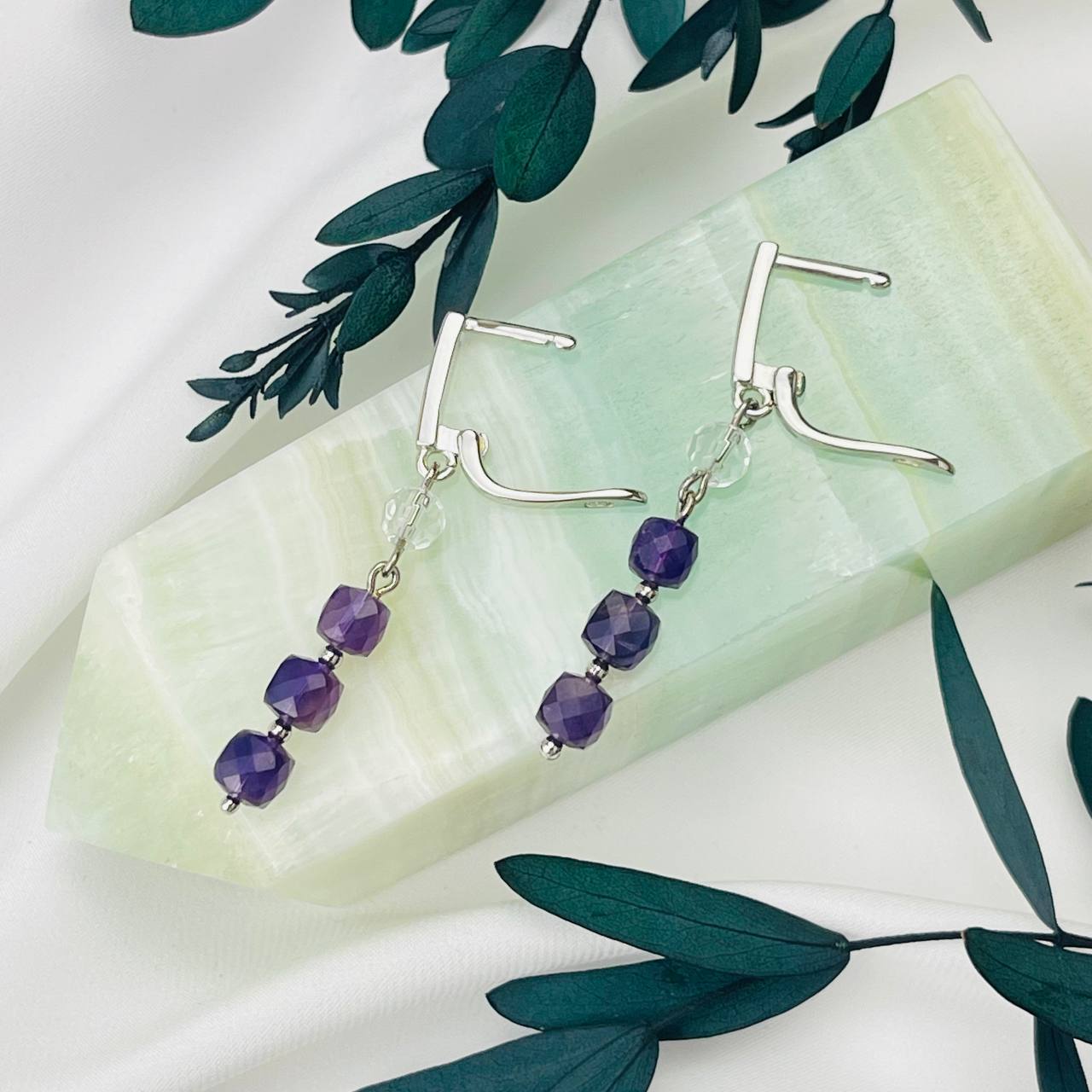 Радуга Самоцветов Серьги длинные из Аметиста и Горного Хрусталя